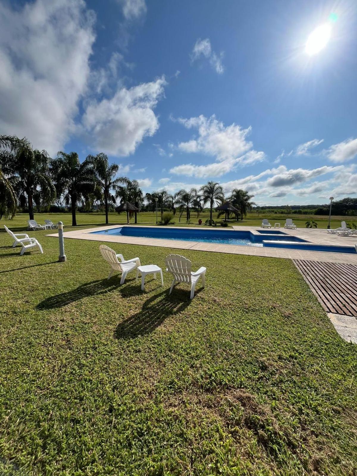 Howard Johnson Inn Rosario De La Frontera Exteriér fotografie